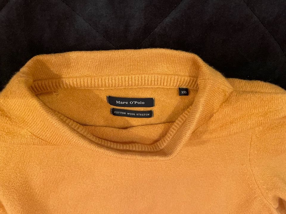 Senfgelber Pullover Marc O’Polo in München