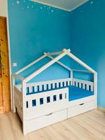 Hausbett 80x160 aus Holz, keine Presspappe! Schleswig-Holstein - Ahlefeld-Bistensee Vorschau