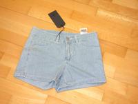 NEU blau weiß gestreifte Shorts von Vero Moda Größe 28 Kr. München - Neubiberg Vorschau