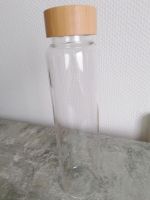 NEU - 1 Liter Wasser Karaffe / Glasflasche mit Bambus-Deckel Sachsen - Radeburg Vorschau