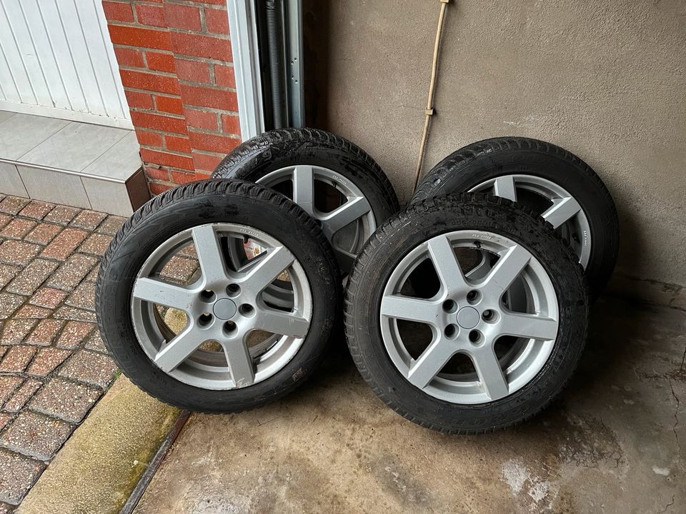 7jx16h2 Alufelgen mit Goodyear Ultragrip Winterreifen 205/55 r16 in Mönchengladbach