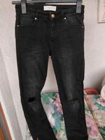 Schwarze Jeans  mit Knieloch Größe 38 MANGO Baden-Württemberg - Murg Vorschau