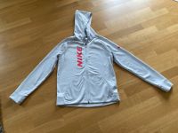 NIKE KINDER SPORT-/UNTERJACKE THERMA-FIT Größe 158 - 170 (XL) Stuttgart - Degerloch Vorschau