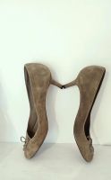 Zara Velours Leder Kitten Heels Gr. 41 wie neu Nordrhein-Westfalen - Bad Salzuflen Vorschau