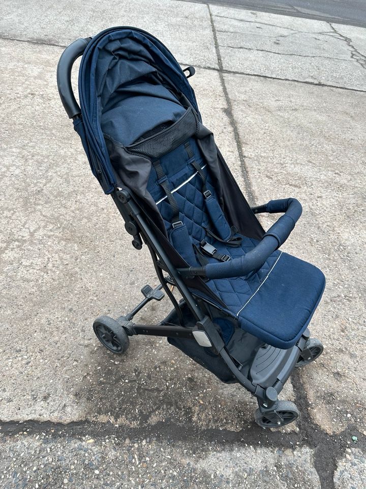 Kinderwagen, Buggy, Reisebuggy in Leipzig