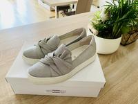 5th Avenue echt Leder Damen Ballerinas Mokassins Schuhe Silber 37 Frankfurt am Main - Kalbach Vorschau