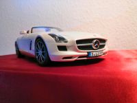 Mercedes Benz SLS in 1:18 mit OVP von Norev Sachsen-Anhalt - Stendal Vorschau