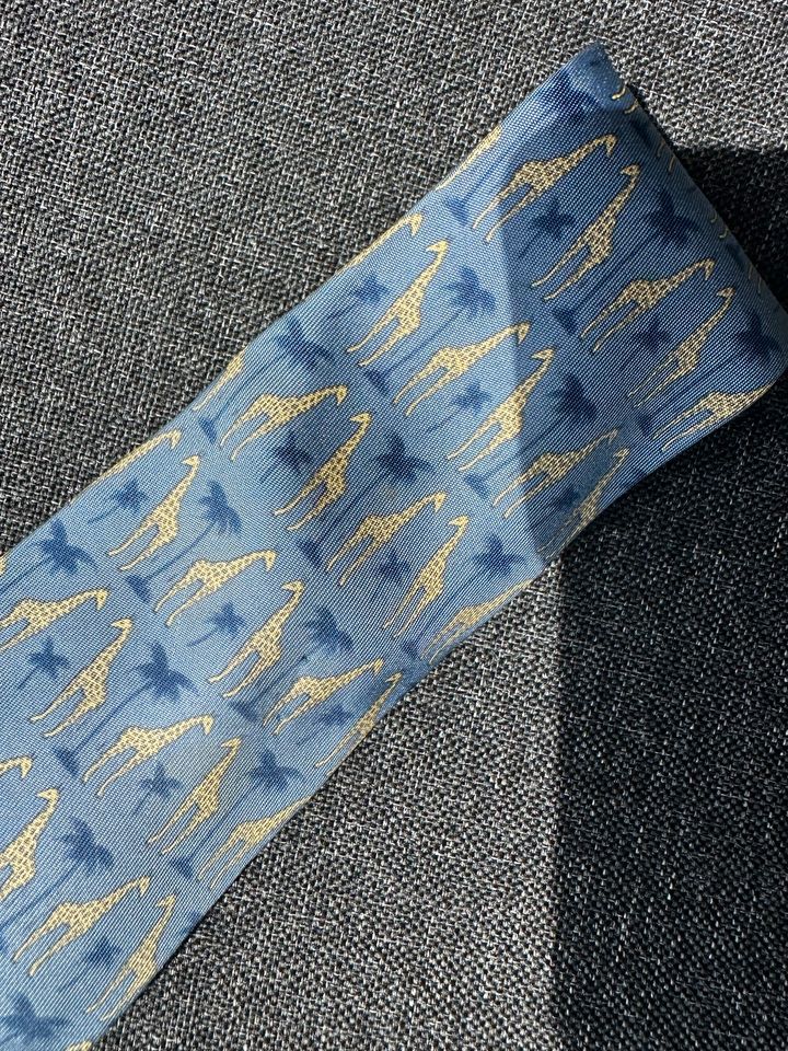 Gebraucht Hermès Krawatte twilly hermes Original Hermés in Berlin