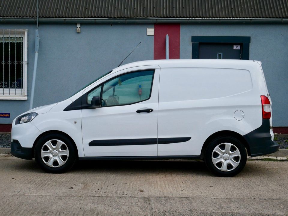 Ford Transit Courier Trend in Rostock