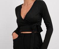 Wickeltop schwarz Langarmshirt Gr. S Na-KD Pullover langarm Top Bayern - Waldmünchen Vorschau
