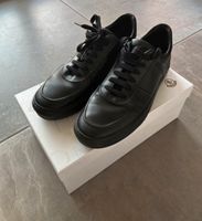 Moncler Sneakers, Gr. 45, wie neu! Nordrhein-Westfalen - Lüdenscheid Vorschau