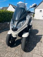 Piaggio MP 300 Hpe Sport Nordrhein-Westfalen - Brilon Vorschau