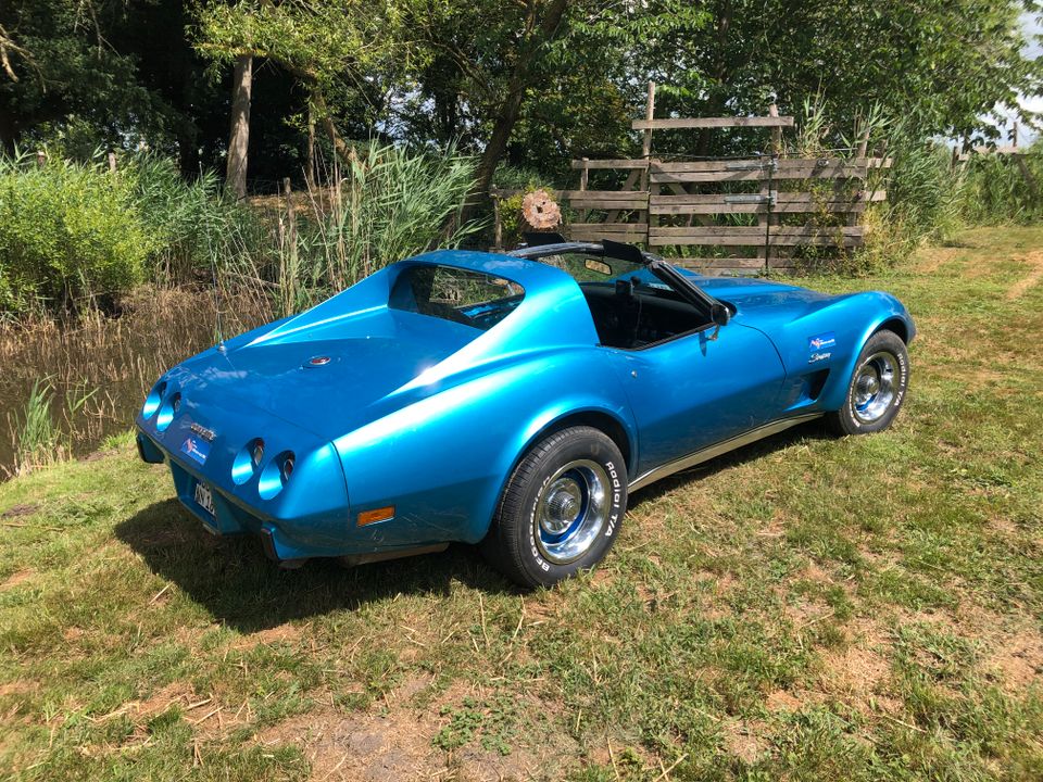 1976 CHEVY Corvette C3 blue in Butjadingen