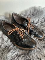 Schuhe mit Lochmuster Bayern - Lohr (Main) Vorschau