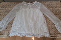 Bluse mit Stickereien, creme, Gr. 116 Dresden - Bühlau/Weißer Hirsch Vorschau