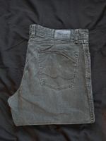 Top erhaltene Jeans von Hattrick, schwarz, stone washed, Gr.36/34 Nordrhein-Westfalen - Petershagen Vorschau