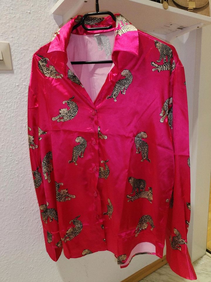 Bluse Pink mit Animal Druck, Gr. L *Neu/OVP* VERSANDKOSTENFREI! in Lottstetten