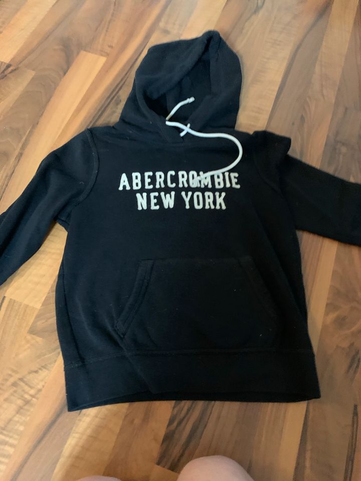 Abercrombie Hoodie in Freiburg im Breisgau