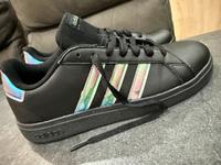 Adidas Schuhe Gr.39.1/3 Niedersachsen - Aurich Vorschau