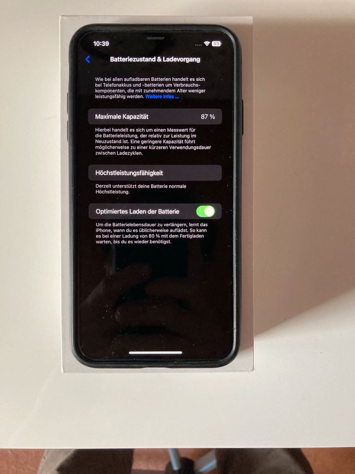 iPhone XS Max 64 GB in Westoverledingen