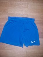 Nike Trainingshort Trainingshose Gr. 128-137 Berlin - Tempelhof Vorschau