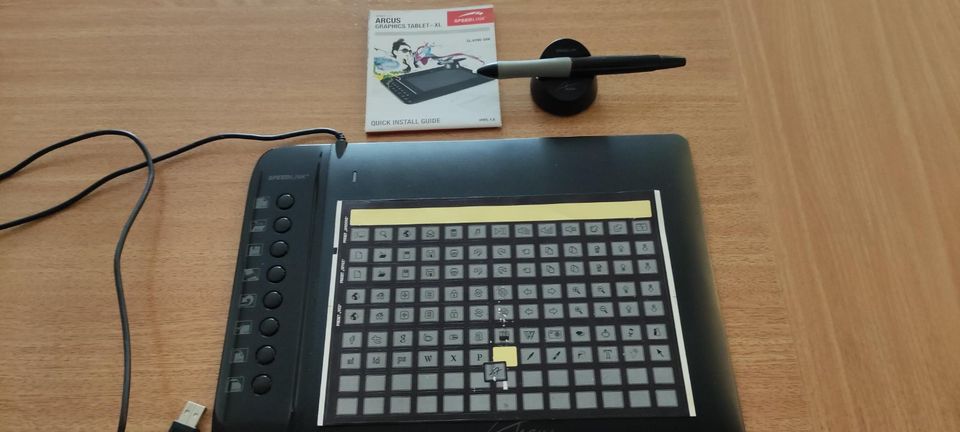 Arcus Graphics Tablet mit Bedienungsanleitung voll funktionsfähig in Düsseldorf