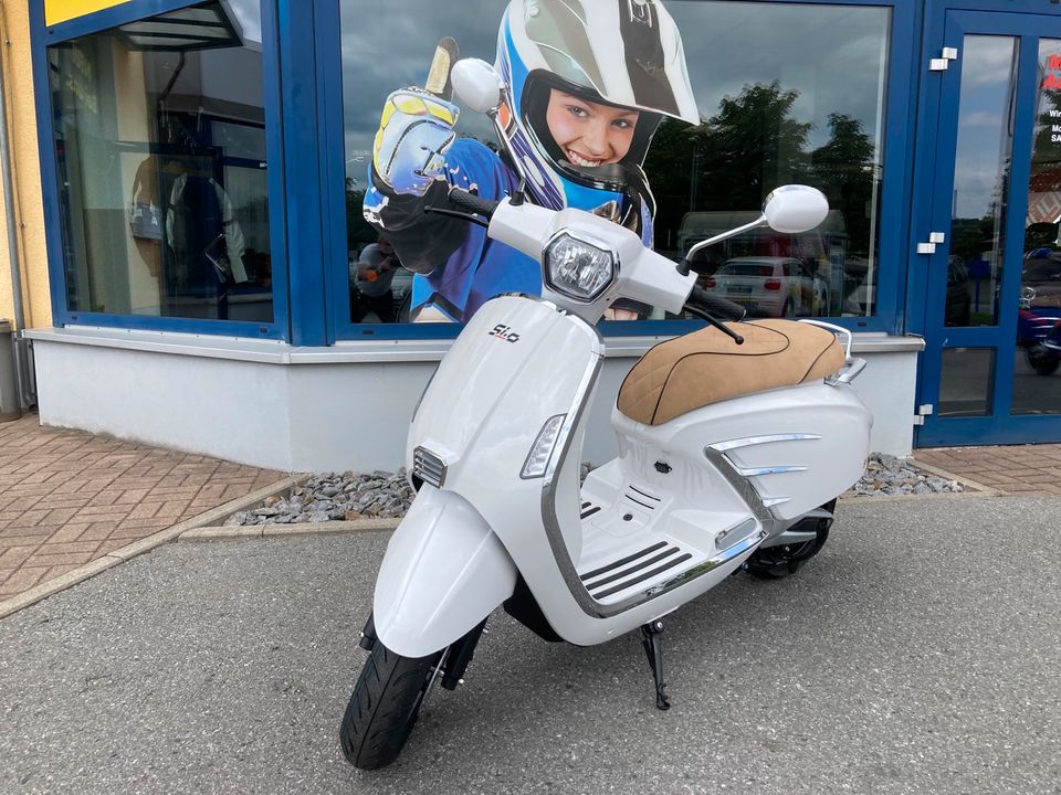 Bosch Elektro Scooter,45km/h,Si.o,R1.3,E-Roller,Sio,2 Akku, *NEU* in  Sachsen - Bischofswerda | Motorroller & Scooter gebraucht | eBay  Kleinanzeigen ist jetzt Kleinanzeigen