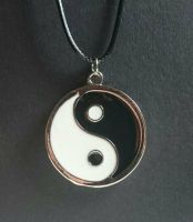 Yin Yang Amulett + Lederband + Aufbewahrungsbeutel neuwertig Saarland - Ottweiler Vorschau