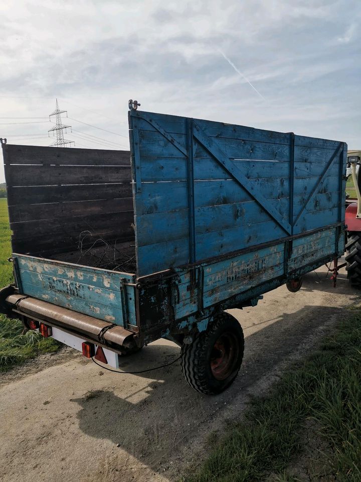 Mengele einachser mit Kratzboden in Vöhringen