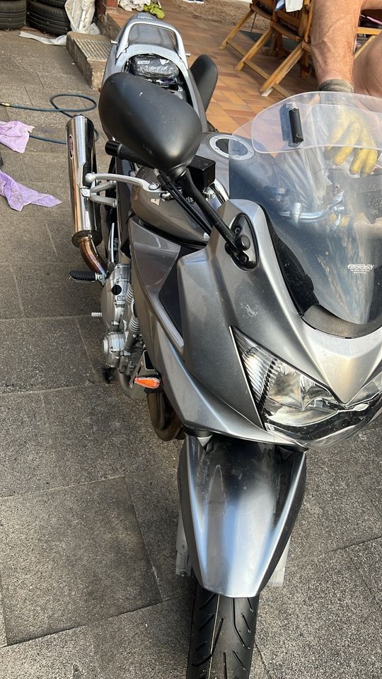 Suzuki Bandit 650s  ABS, TÜV Neu, viele neue Teile in Köln