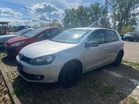 VW GOLF VI 6 AUTOMATIK 1.6L TDI *SCHECKHEFTGEPFLEGT* Sachsen-Anhalt - Arendsee (Altmark) Vorschau