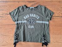T-Shirt FB Sister Gr. S kurz Top khaki Aufdruck seitliche Bänder Hessen - Flieden Vorschau