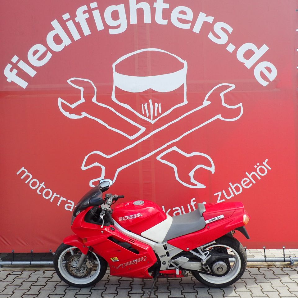 Honda VFR 750 RC36/1 Sitzbank Verkleidung Felgen Einarmschwinge in Mantel