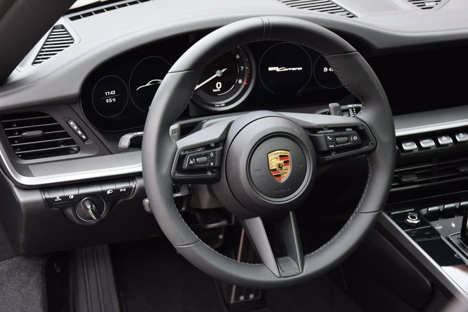 Porsche 911/992 Carrera Coupé*Sportabgas*Glasdach*Kamera*Leder* in Bremen
