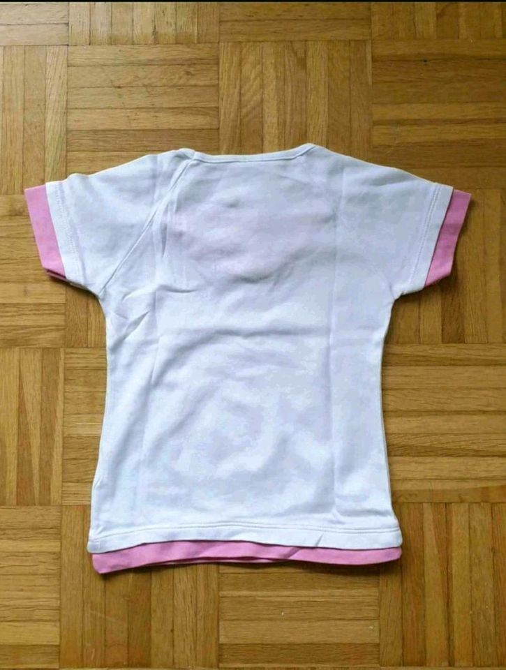 (K11) Mädchen T-Shirt gr. 116 mit Schmetterling in Erkrath