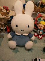 Miffy xxxl wie neu stofftier hello kitty Bayern - Kempten Vorschau