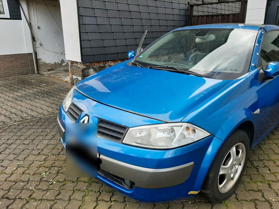 Renault Megan 1.6 in Waldbrunn