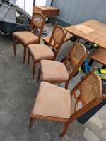 Über 100 Jahre alte Stühle antik Holz Stuhl Niedersachsen - Sande Vorschau