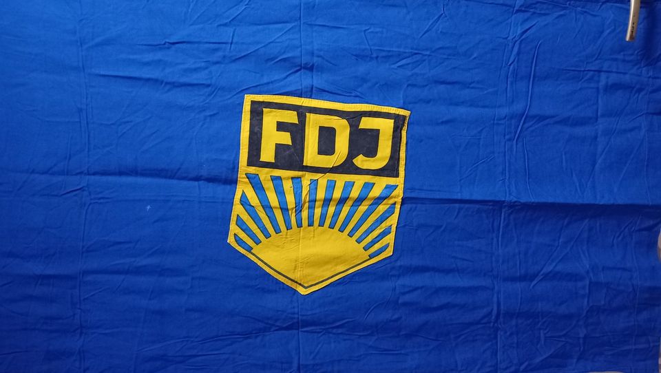 FDJ Fahne DDR in Wilthen
