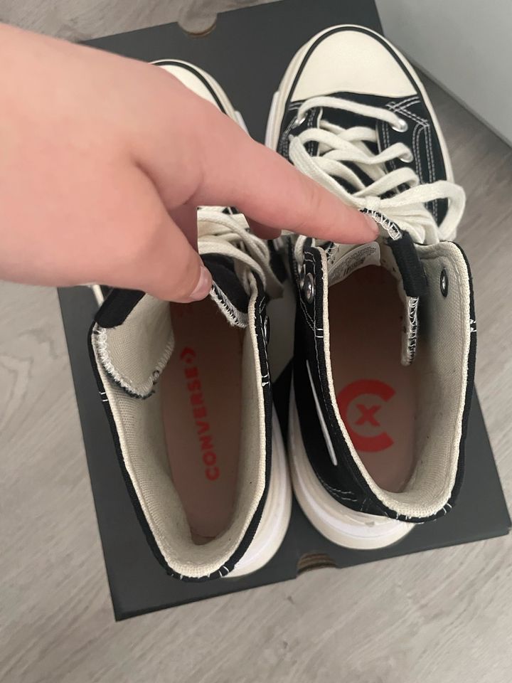 Verkaufe Herren sneaker in Nürnberg (Mittelfr)