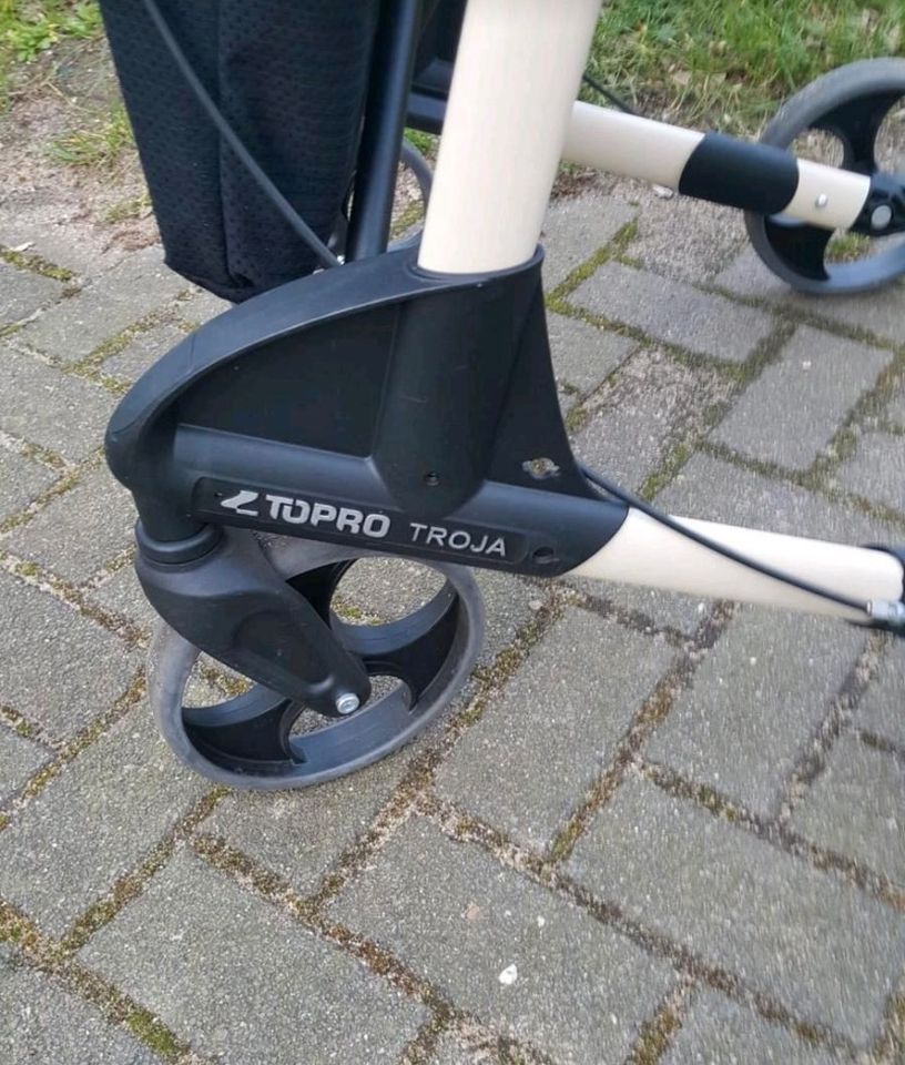 Rollator Topro Troja Viva gr(M) in Düsseldorf
