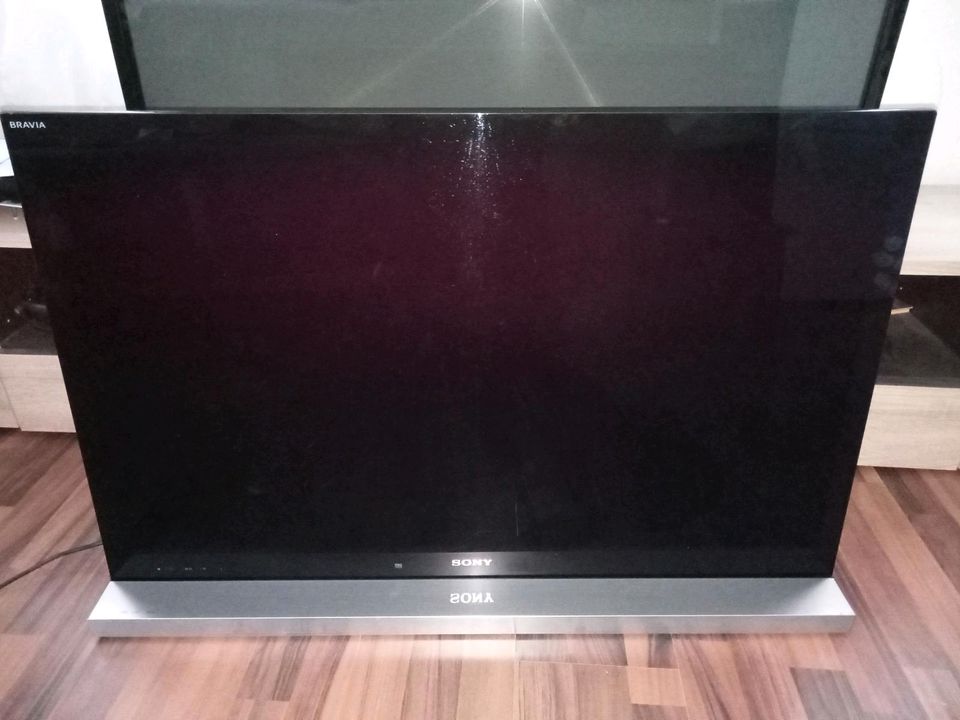 Sony LCD Fernseher m. 3D Funktion in Reinbek