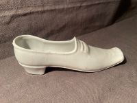 Weißer Schuh , Antik aus Porzellan Berlin - Charlottenburg Vorschau