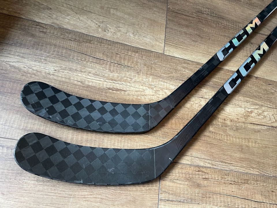 CCM Jetspeed FT6 Pro Eishockey Schläger Rechts 80 Flex P29M in Lampertheim