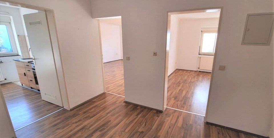 Unverbaubarer Blick auf die Haardt ! Helle 2 Zimmer Wohnung in Lu- Oggersheim, sofort beziehbar ! in Ludwigshafen