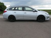 Toyota Auris Touring Sports TÜV 1-2026 Sommerreifen Winterreifen Sachsen-Anhalt - Hohenmölsen Vorschau