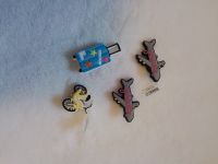 4 Crocs Jibbitz Pins neu u. original "Flugzeug, Fahrrad, Koffer" Hessen - Kronberg im Taunus Vorschau