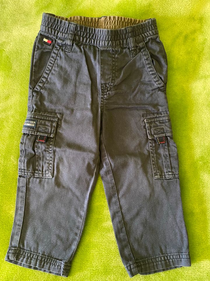 Tommy Hilfiger Paket 24M / Gr.92 in Hohenwarsleben