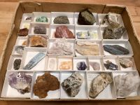 Mineralien/Mineraliensammlung - Konvolut/Lot/Flat/Kiste/Karton 06 Sachsen - Schönfeld Vorschau