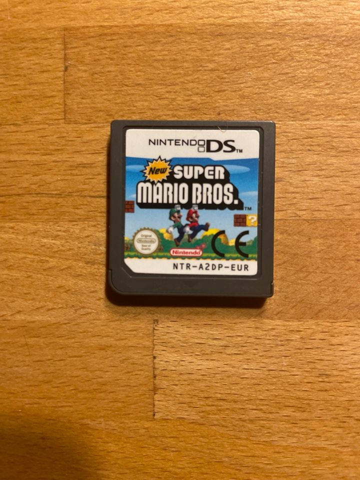 Nintendo DS DSI Super Mario Bros. Spiel in Herford